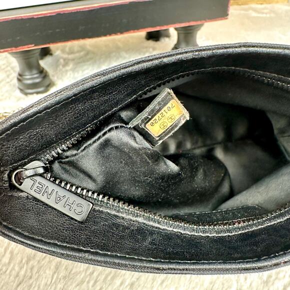 CHANEL Black Canvas New Travel Line Pouch wristlet, Crossbody Bag with Chains - Picture 13 of 16